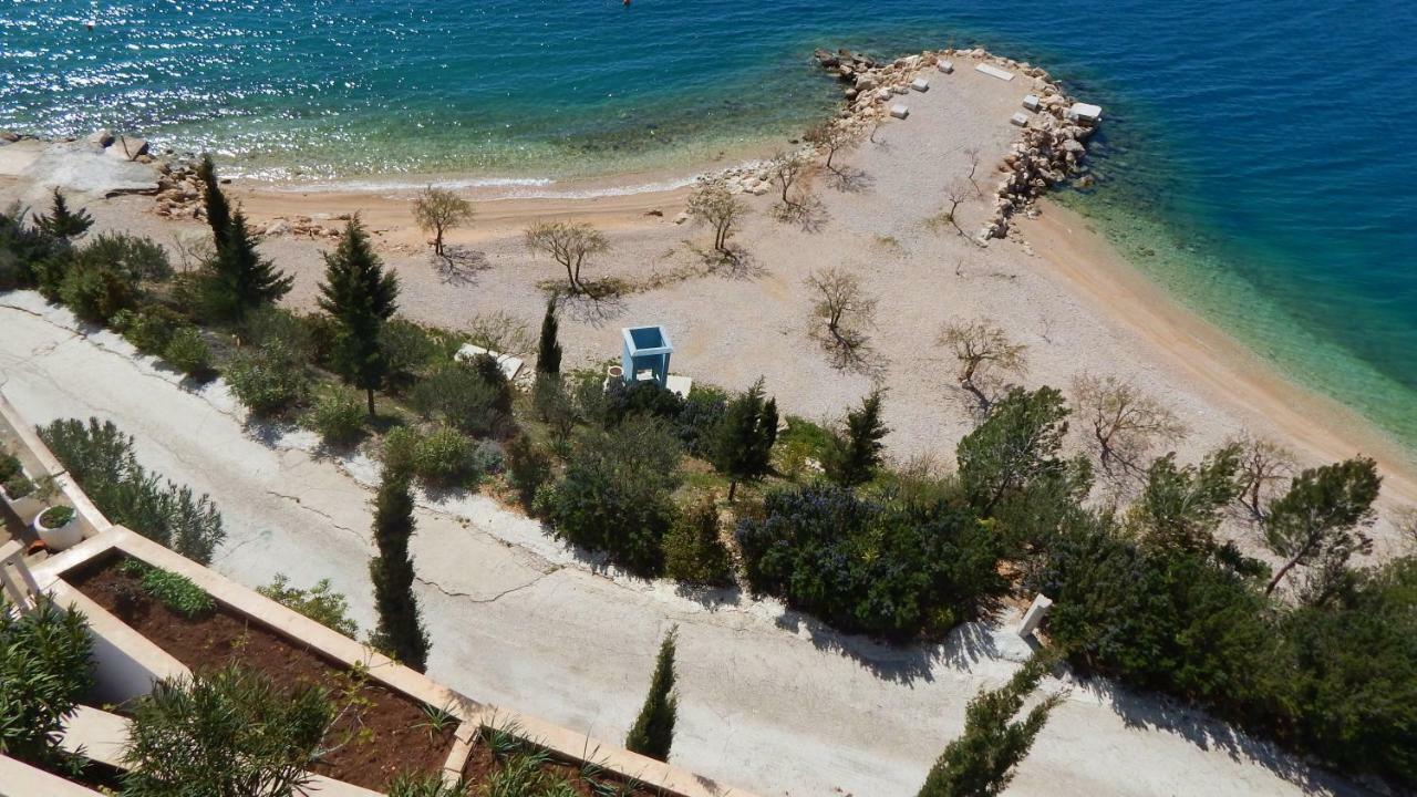 Seafront Apartments Nemira Omiš Exterior foto